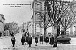 Fontaine place de la Humière © Archives municipales