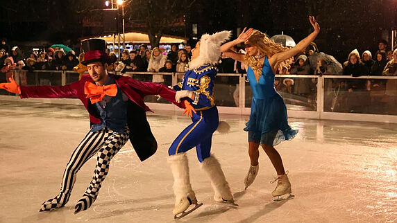 « Alice » au pays de la glace