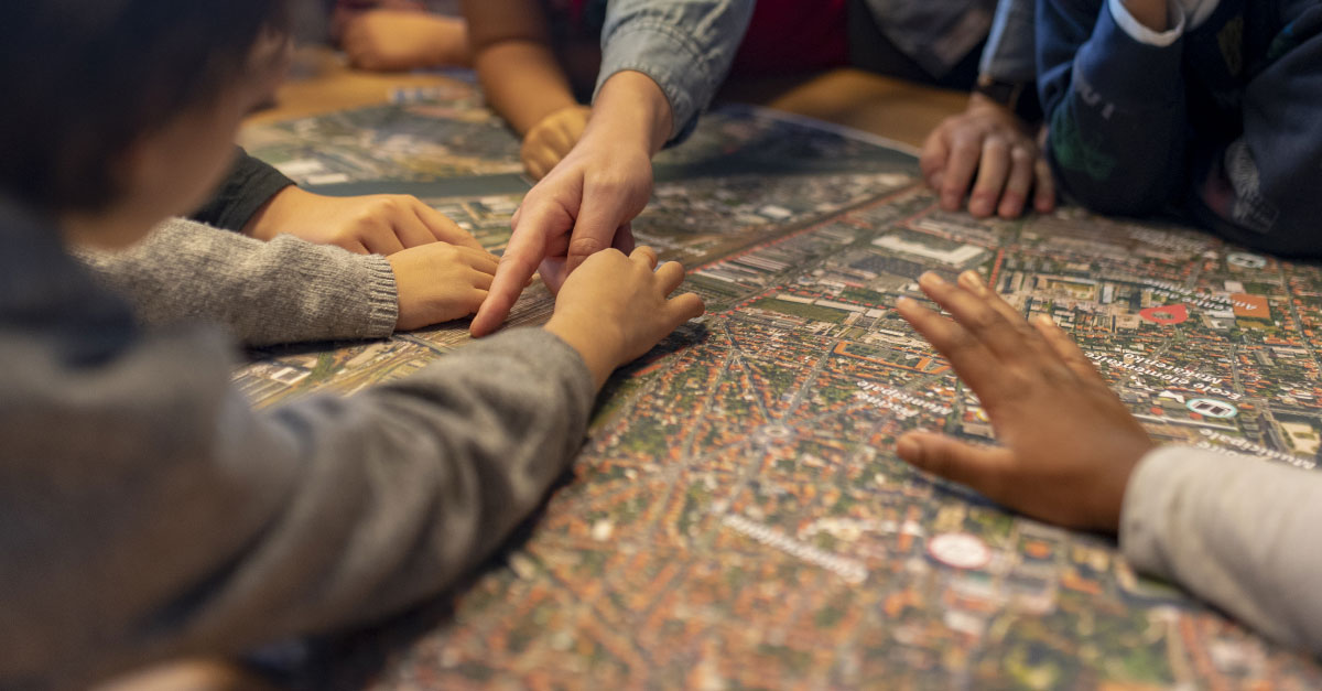 Après les enfants des centres de loisirs A.-France et Montesquieu, c’est au tour des “grands” d’être concertés sur les futurs espaces verts du projet des Ardoines, les 6 et 13 décembre.