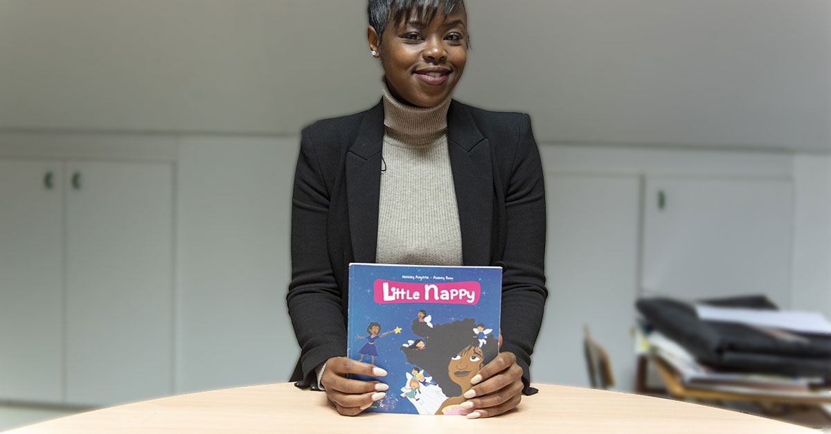 Hashley Auguste signe son premier livre "Little Nappy".