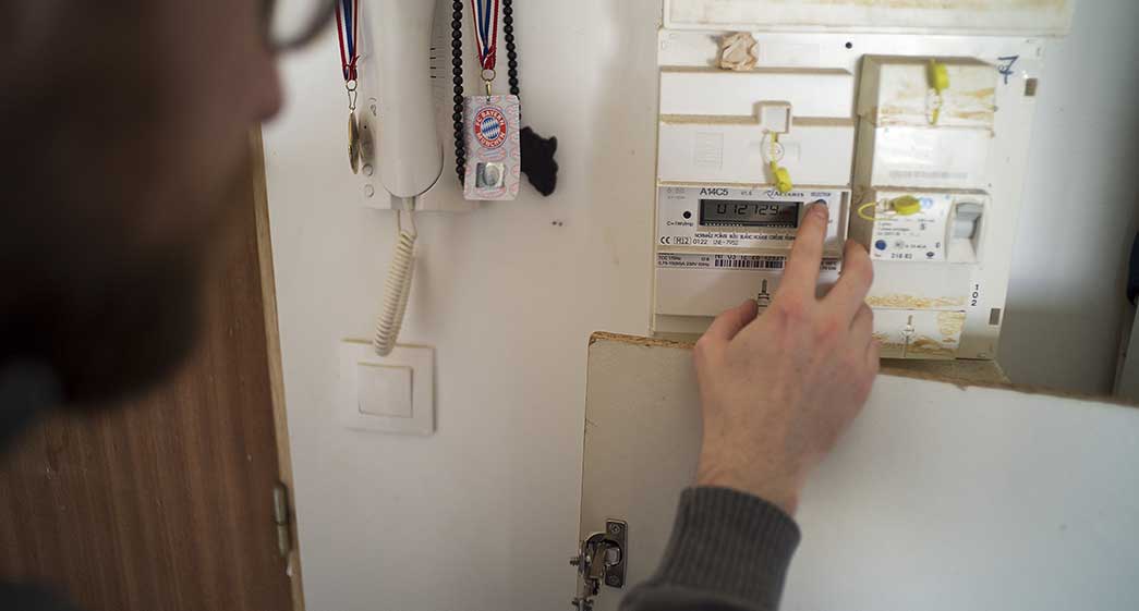 Les ambassadeurs de la plateforme pour la rénovation énergétique pour tous réalisent gratuitement des diagnostics à domicile et prodiguent des conseils et astuces.