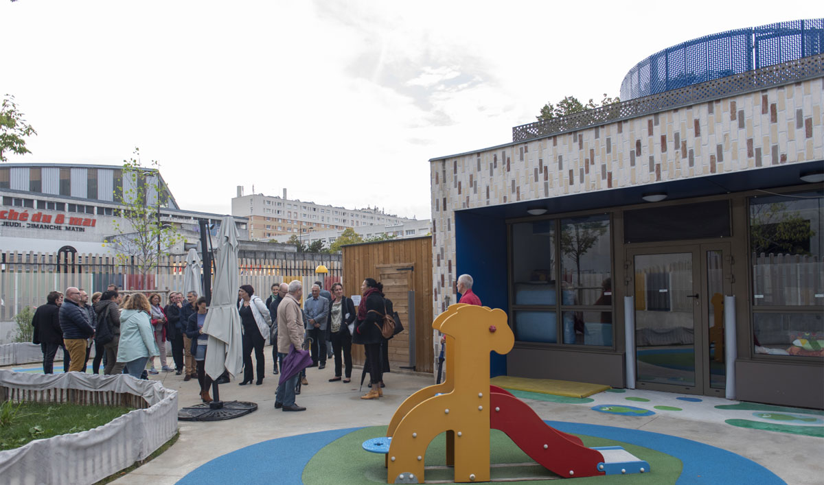 Afin d'offrir des lieux de jeu et de verdure aux petits de la crèche du 8-mai 1945, la ville en réaménage l'espace extérieur.