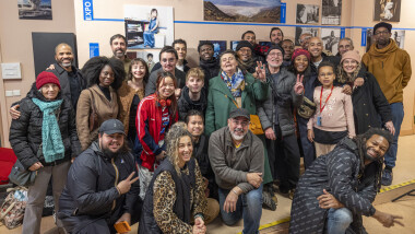 2025 : Vernissage de l’Expo 33 de l’atelier photo/vidéo à la Maison de la jeunesse. © Nicolas Wanli